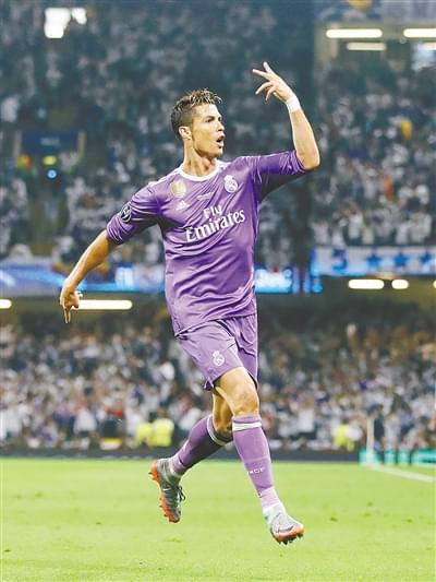 局中投下了 局中投下了